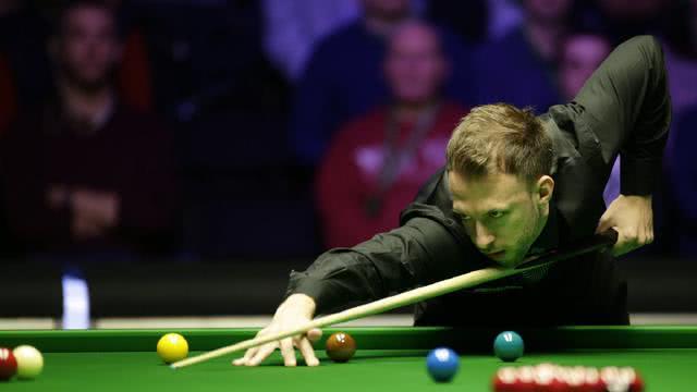 每体：皇马对阿拉巴的复出时间感到焦虑；无法确定他复出后的状态